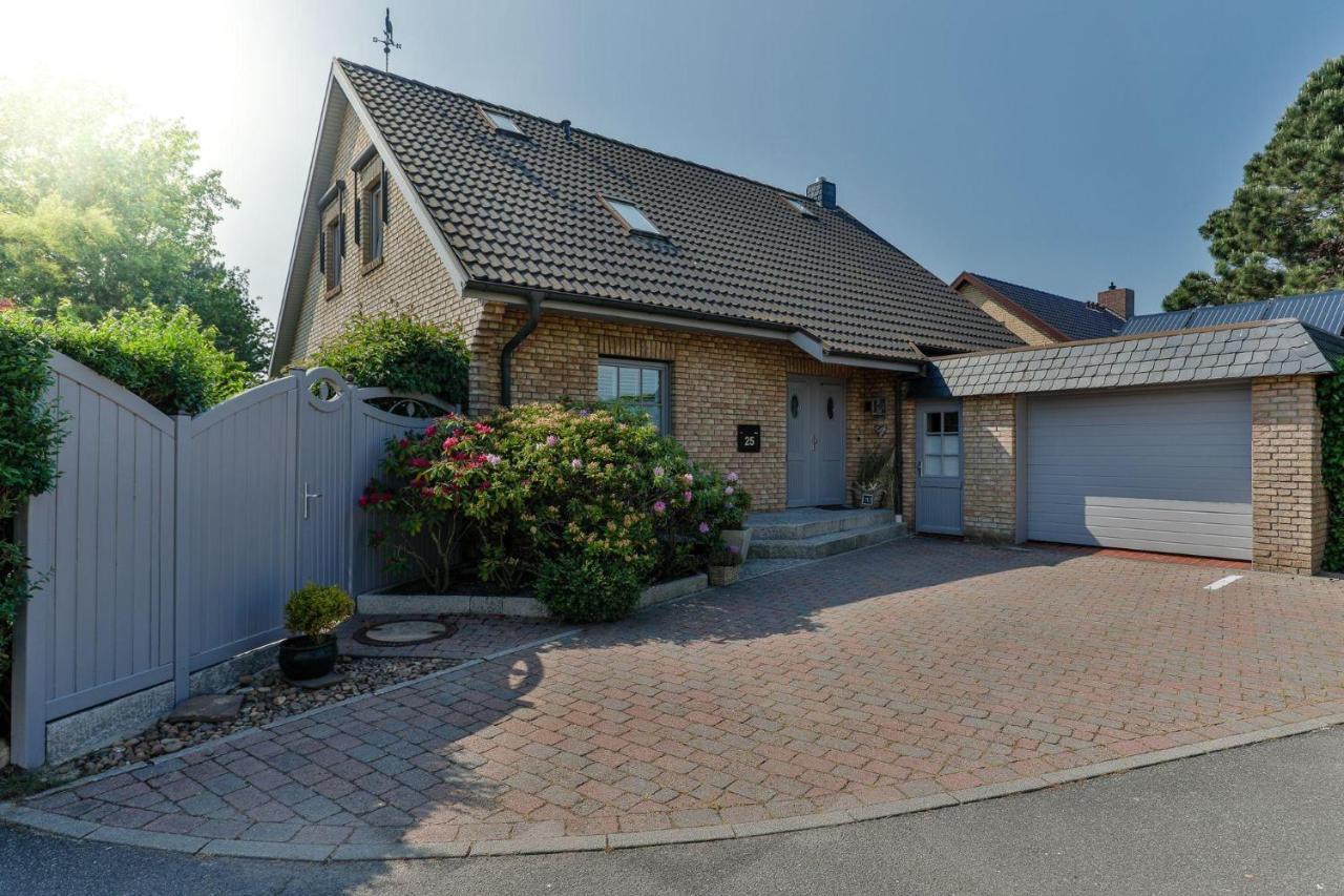 Apartment Haus-blum-schoene-ferienwohnung-in-absolut-ruhiger-lage-in-westerland *