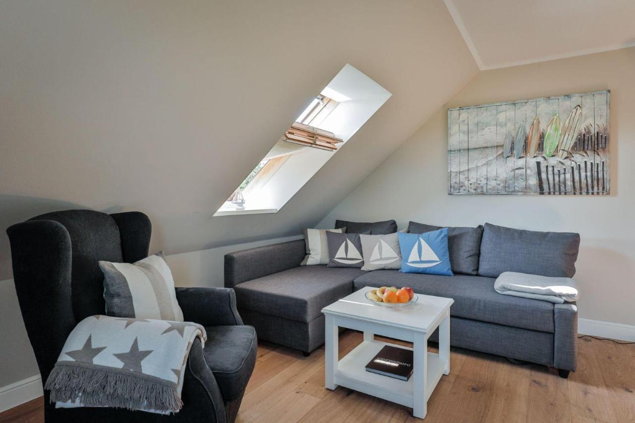 Haus-blum-schoene-ferienwohnung-in-absolut-ruhiger-lage-in-westerland * Westerland